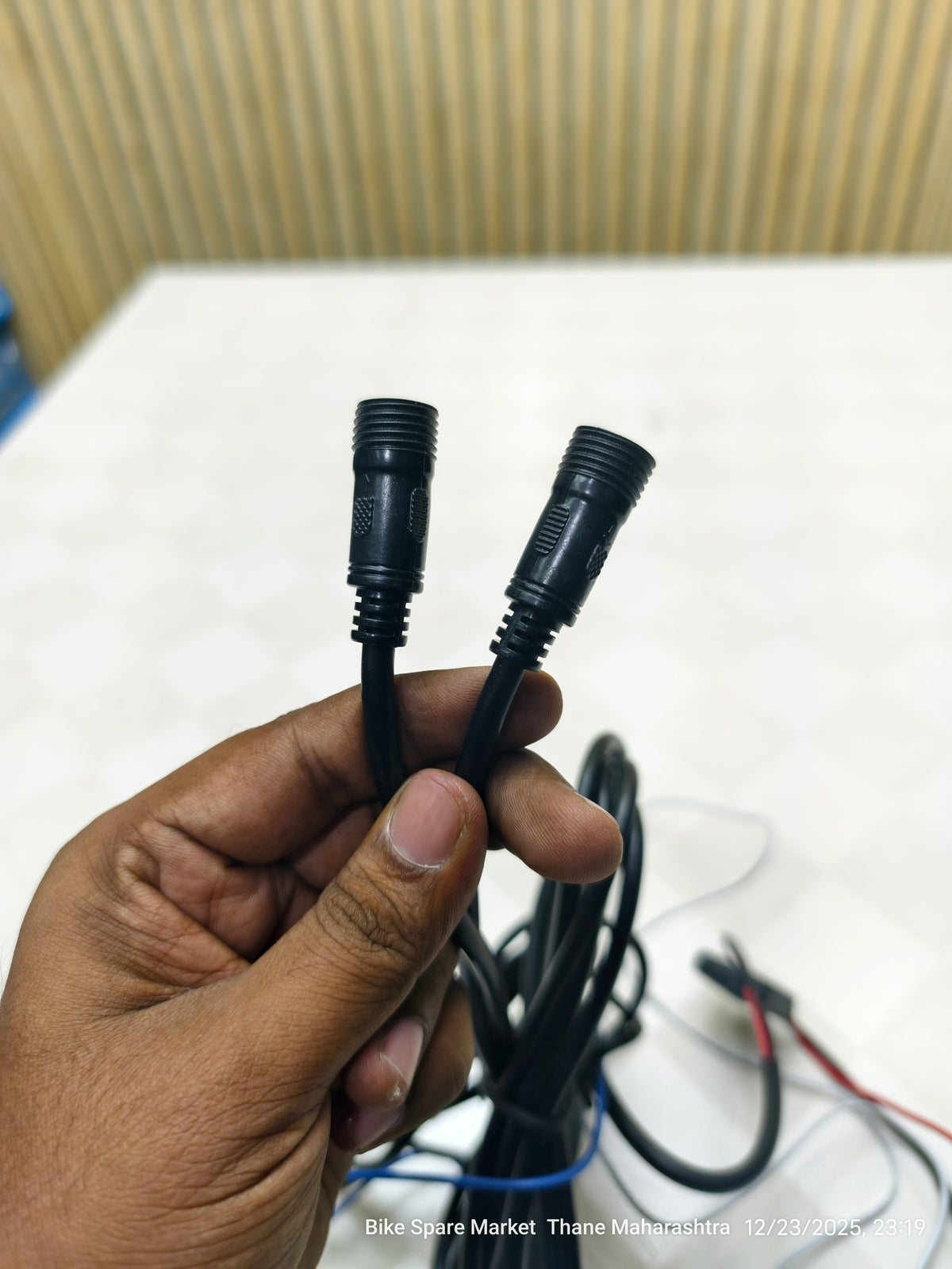 Moto Powerz Harness 3 Wire With Passing Function ( Double Colour Spot With Spread ) ( 6m Warranty )