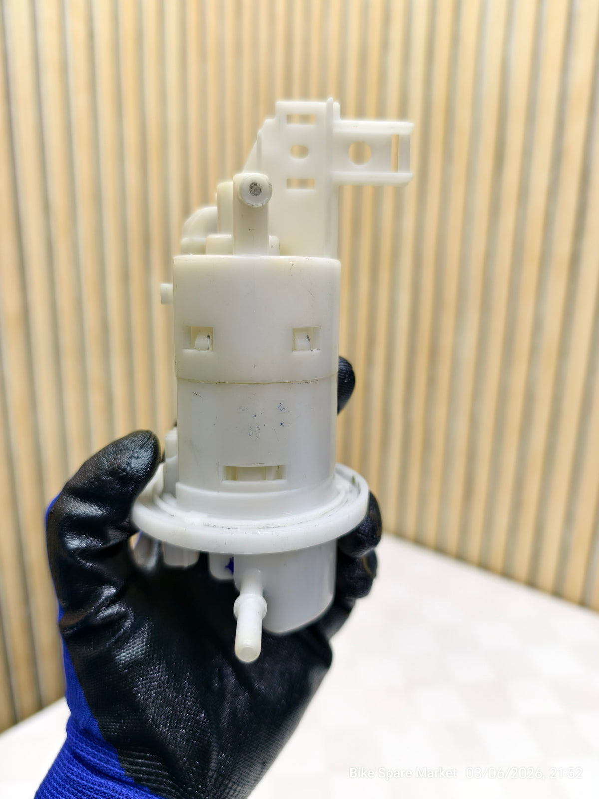 Fuel Pump Body Himalayan Bs4 Bs6 / Yamaha Fz Fzs V1 V2 V3(Bs4)/ Hero Xpulse 2v & 4V / Royal Enfield Bullet Bs4 Thunderbird Bs4 / Hero Xtreme 200s