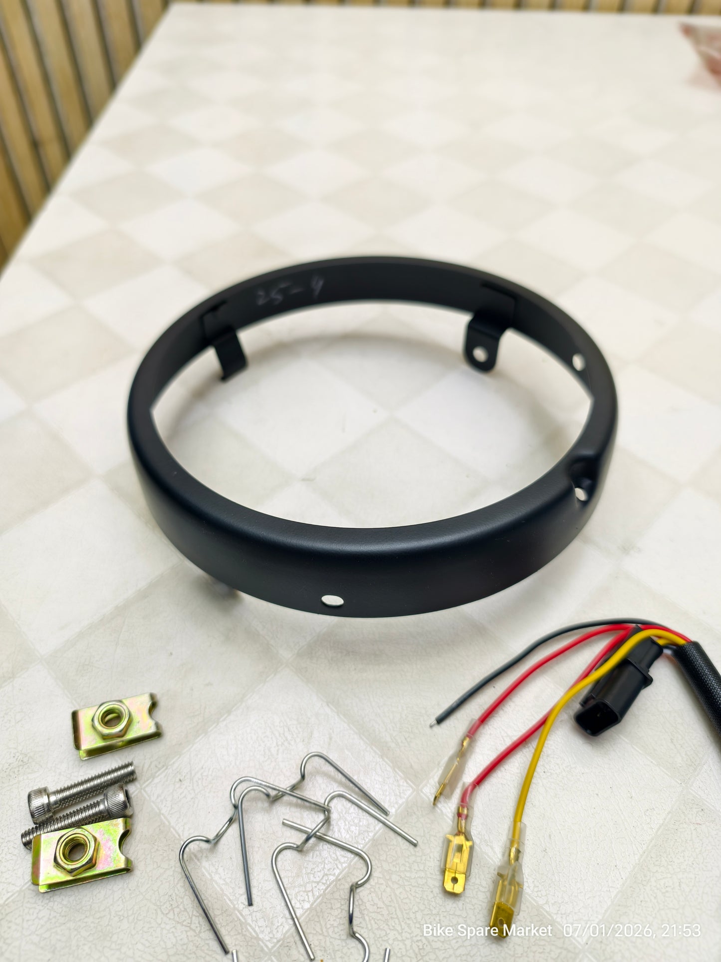( HIMALAYAN 452 , GUERRILLA 450 ) Royal Enfield RE Headlight Conversation Kit ( Ring , Coupler , Nut Bolt , Lock Clips )