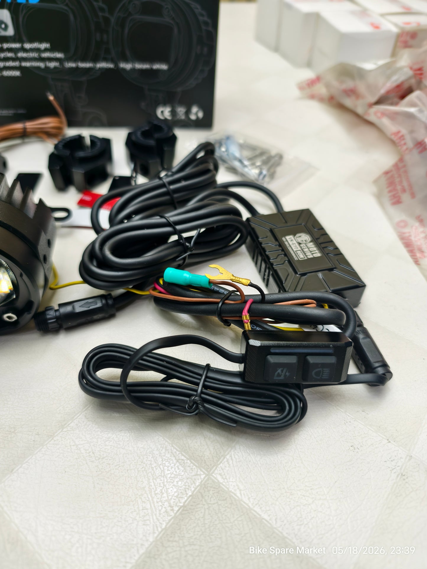 MOTO GENIUS Vk-G10 80W FOG LIGHT WITH HARNESS CLAMP FULL KIT