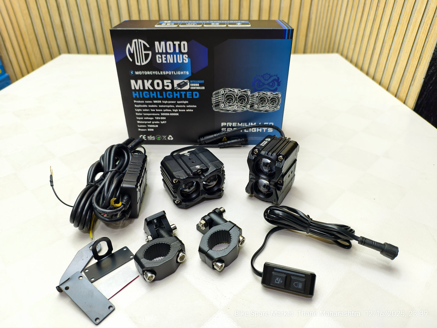 Moto Genius MK05 Fog Light With Harness Full Kit ( 6m Warranty ) Red DRL