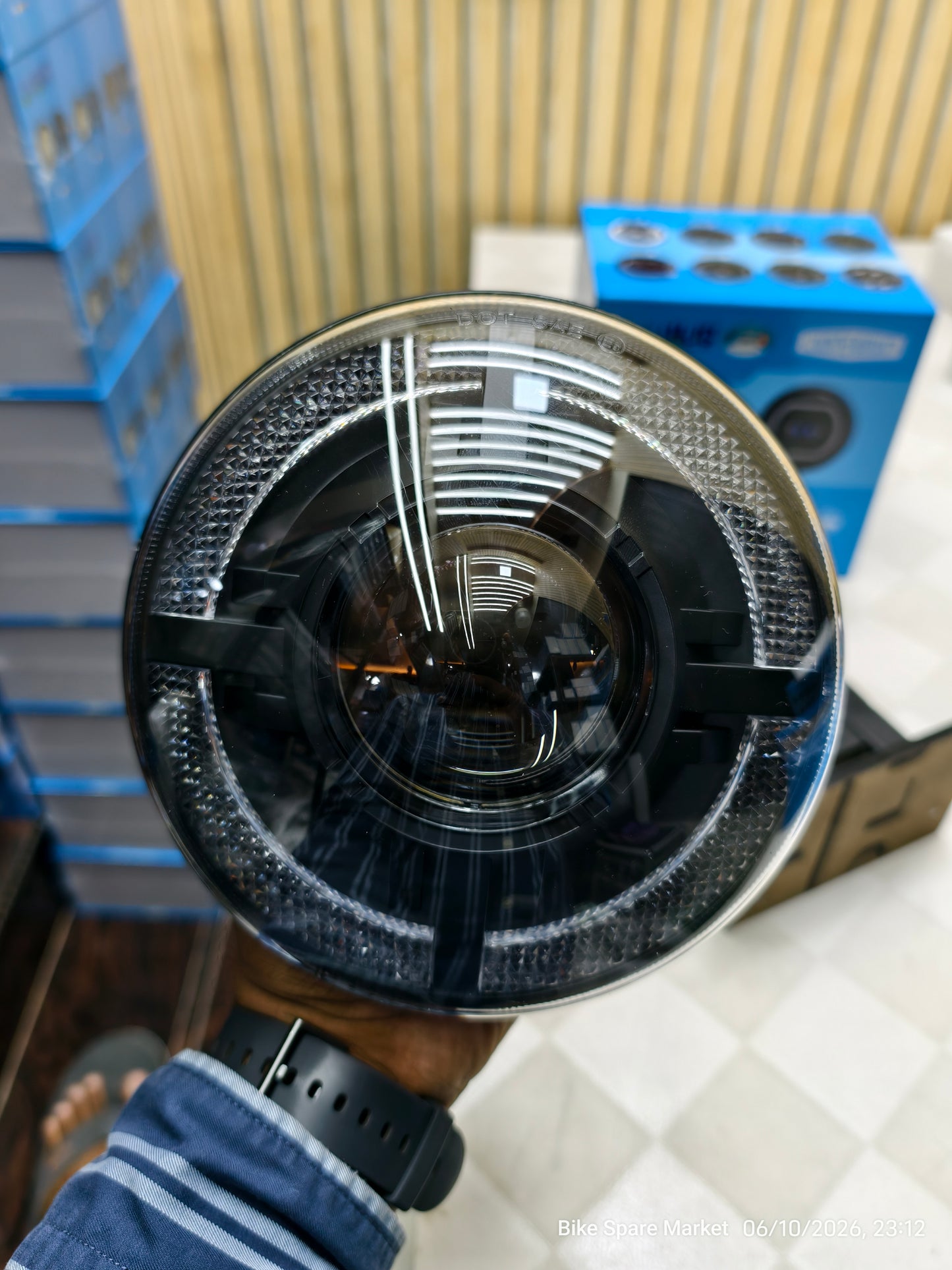 HJG C-318 108 watt Diamond Alpha Projector Headlight High 58w Low 50w ( 6m Warranty )