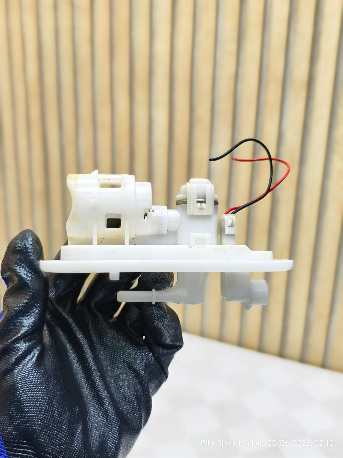 Hero HF Deluxe Bs6 CD Deluxe Bs6 Fuel Pump Body 2019 To 2021 Model