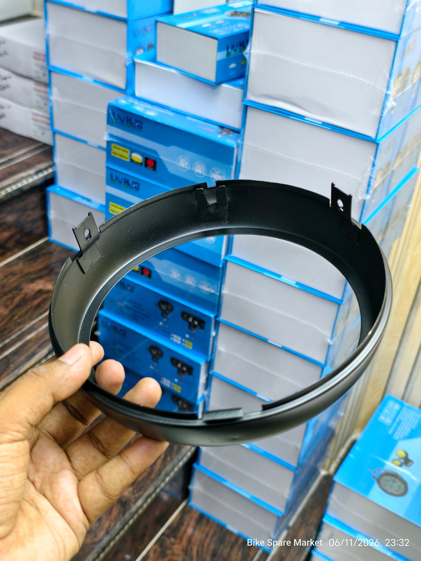 RE Meteor 350 Custom Headlight Rim