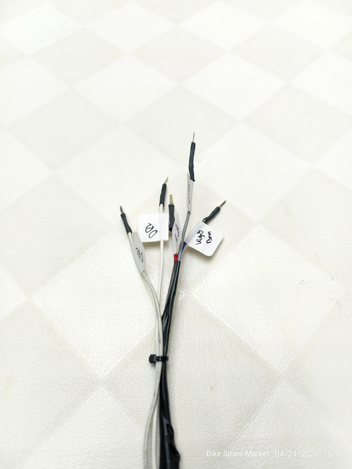 LED Headlight To H4 Converter Shocket Plug And Play Coupler