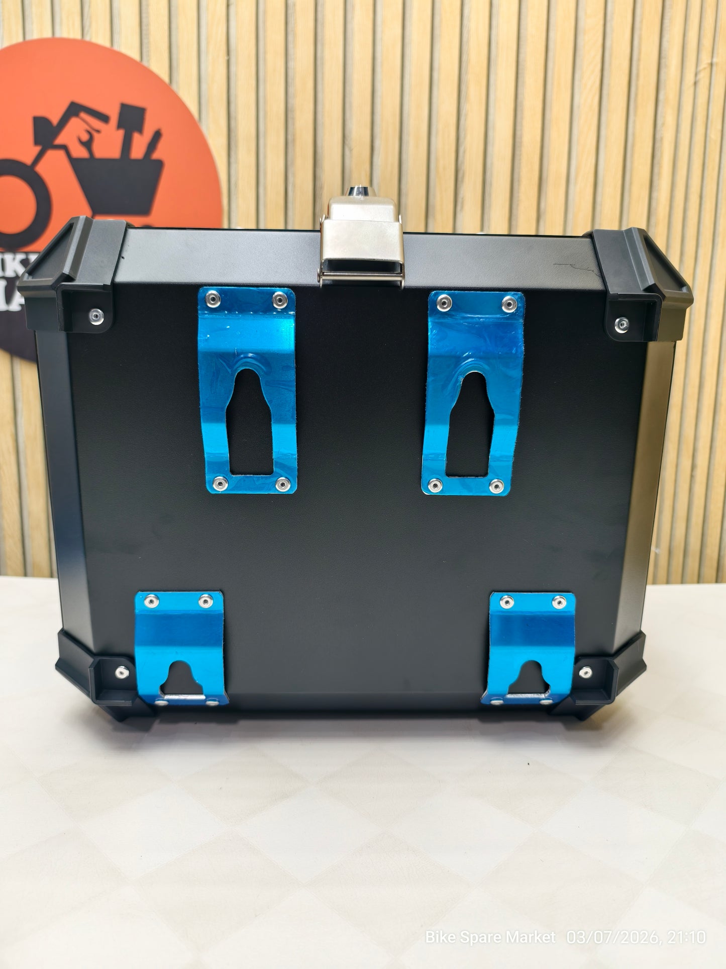 HJG 45L Aluminium Top Box With Back Rest