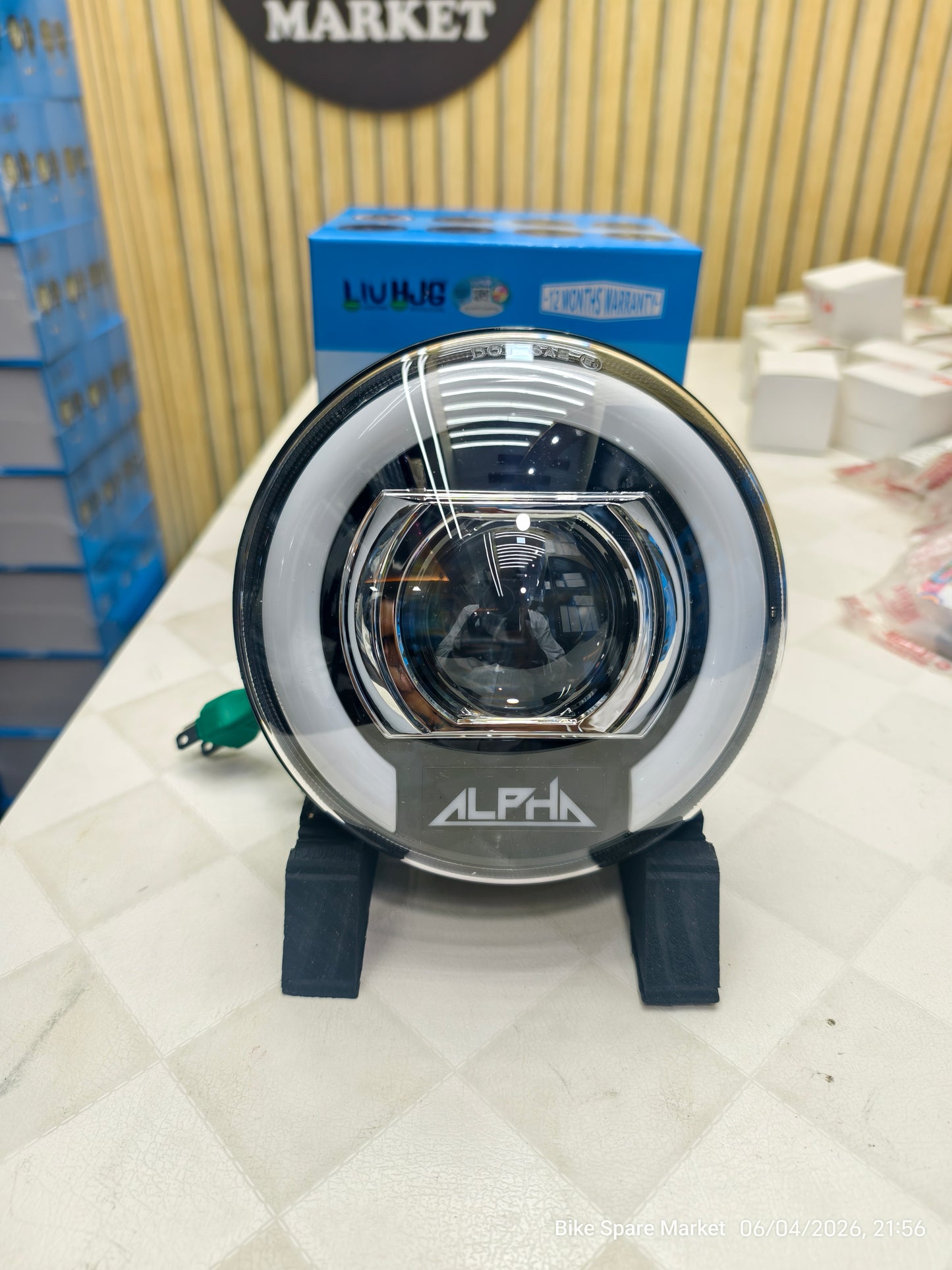 HJG ALPHA C-325 Projector Headlight 75w ( 6m Warranty )