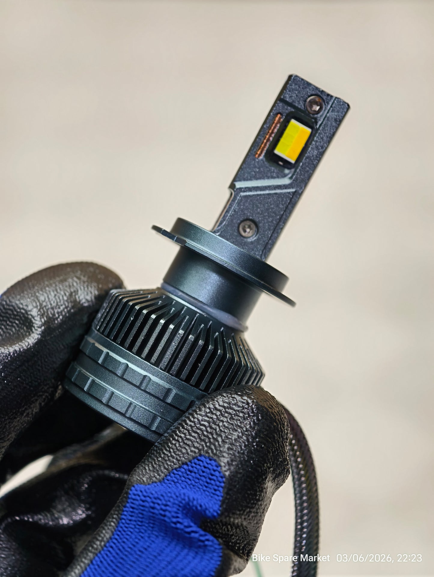 HJG Ai 200w H7 Headlight Bulb (6m warranty )