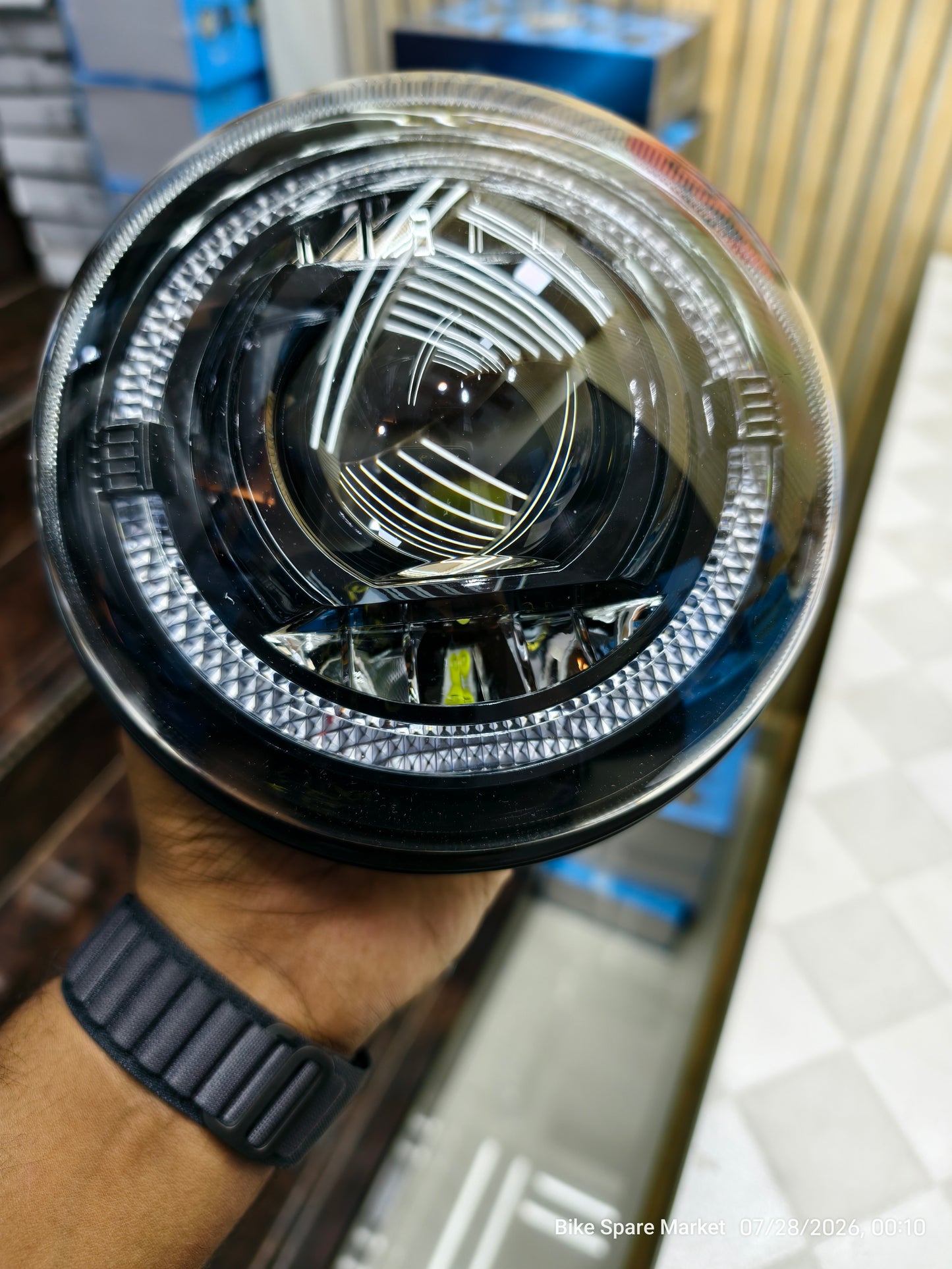 HJG C-199 PROJECTOR HEADLIGHT 108WATT HIGH 58WATT LOW 50 WATT ( 6M WARRANTY )