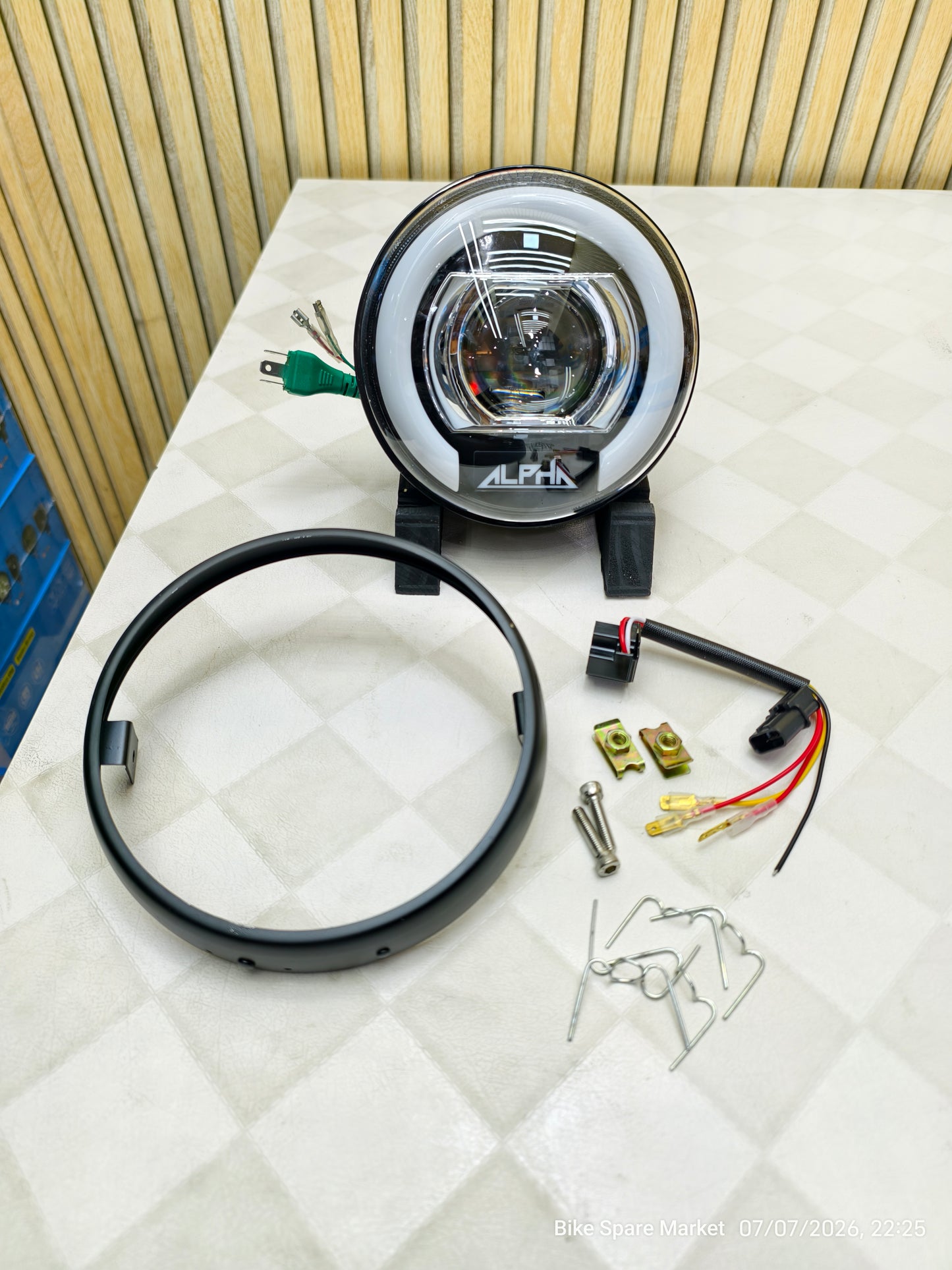 ( Himalayan 452 , GUERRILLA 450 ) HJG ALPHA 325 128Watt ( Full Kit , Ring , Coupler , Headlight , Nut Bolt )( 6m Warranty  )